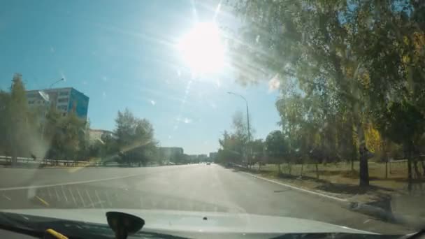 都市での昼間の運転 — ストック動画