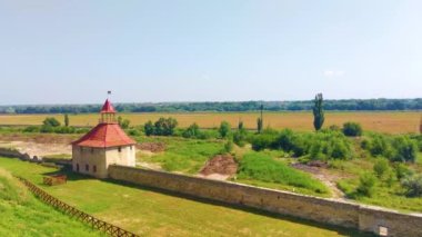 Sıkı mı, Bender Kalesi mi? Doğu Avrupa 'nın mimari bir anıtı. Osmanlı Kalesi.