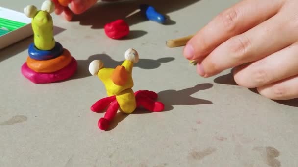 Ensemble Bâtons Plasticine Colorés Isolés Sur Fond Blanc Argile Modeler — Video