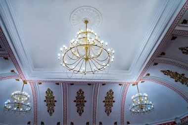 old candelier with many lights