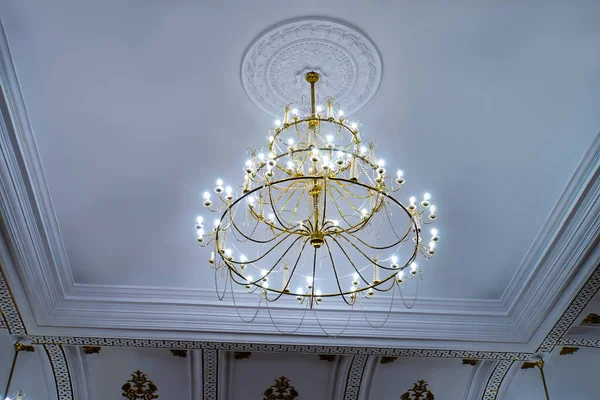 Old Candelier Many Lights — Fotografia de Stock
