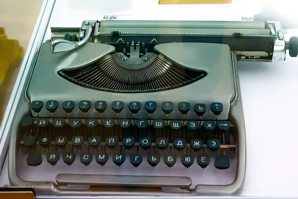 Retro Vintage Typewriter Table — ストック写真