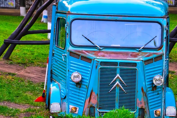 Moldova Kishinev June 2022 Front Old Turquoise Blue Vintage Citroen — Fotografia de Stock