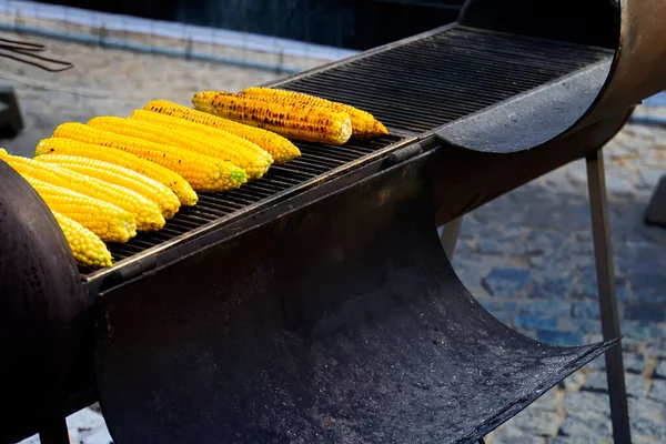 Гаряча Смачна Кукурудза Грилі Крупним Планом — стокове фото
