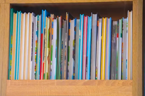 Wooden Bookcase Filled Books — Stock Photo, Image