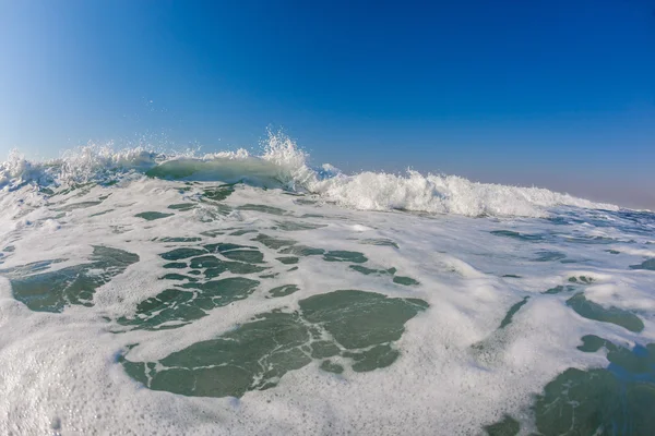 Біла вода хвилі — стокове фото