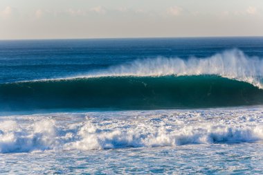 dik dalga okyanus mavi