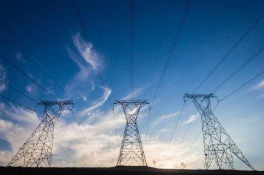 elektrik hatları yapıları kule