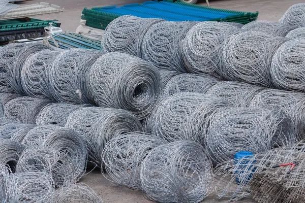 Steel Razor Wire Rolls Security — Stock Photo, Image