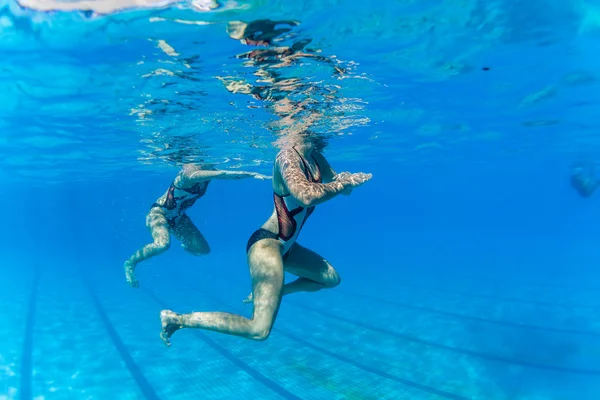 Aquatic Synchronized Swimming — Stock Photo, Image