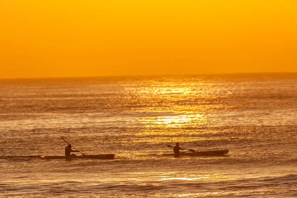 Surf-Ski Paddler Ocean Reflections Lever du soleil — Photo