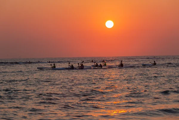 Surf-Ski Paddlers Ocean Reflections Sunrise — Stock Photo, Image