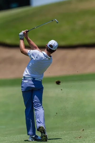 Golf professionell tommy fleetwood swinging — Stockfoto