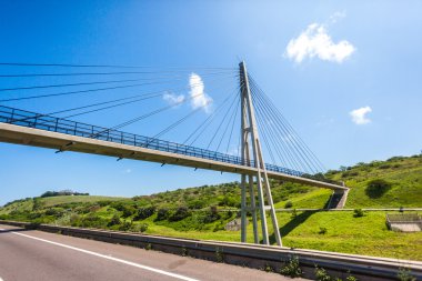 kablo yaya köprüsü