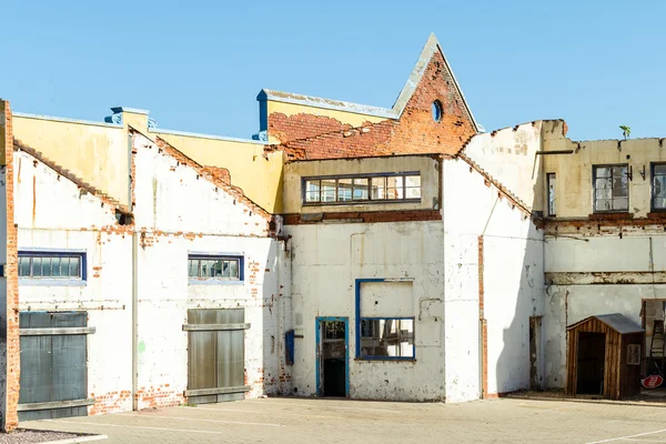 Destroyed Broken Building Features — Stock Photo, Image