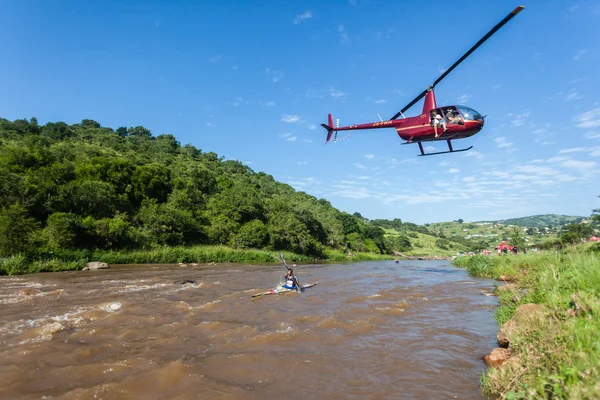 Hélicoptère médias Canoe River Race — Photo
