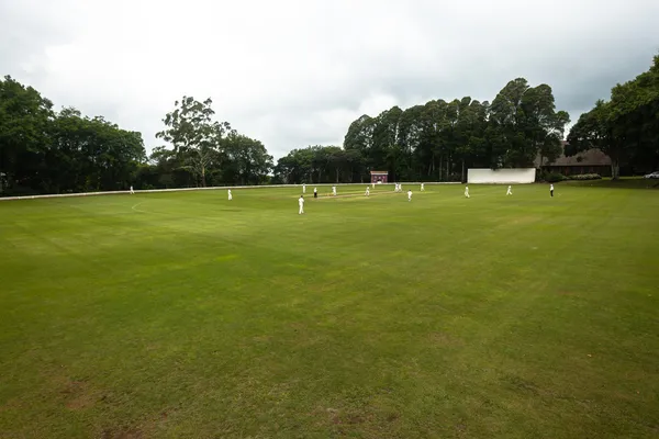 Campo de críquete Oval Jogadores Jogo — Fotografia de Stock