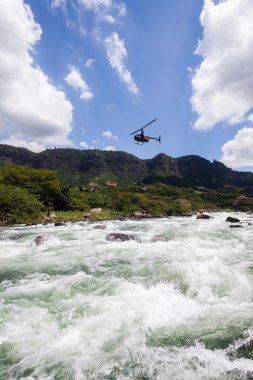 Kano dusi yarış river rapids eylem
