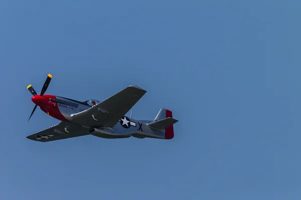 Flugzeuge Mustang Akrobatik — Stockfoto