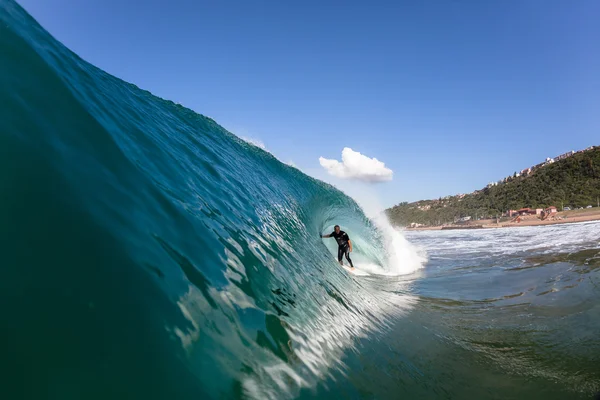 Surfování trubice ride modré vlny vody — Stock fotografie