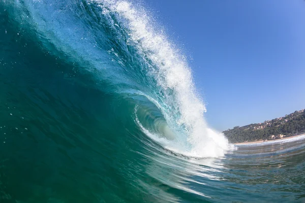 ブルー クラッシュ内海海の波 — ストック写真