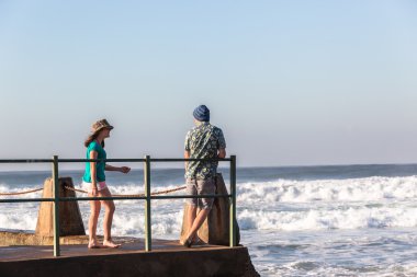 Çocuk Havuzu plaj dalgalar asmak