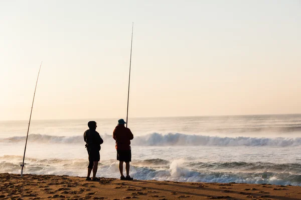 Vissers strand zee mist — Stockfoto