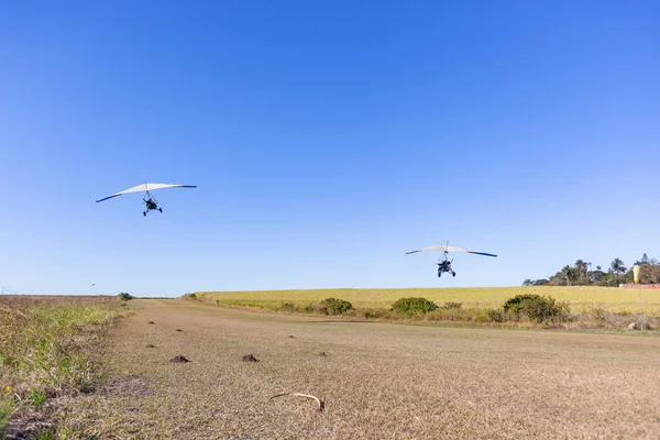 Flying Microlight Two Aircrafts Flying Pilot Passenger Take Landing Rural — Photo