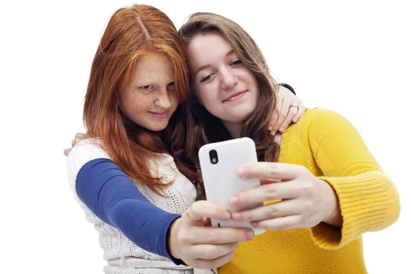 Chicas adolescentes con teléfono — Foto de Stock