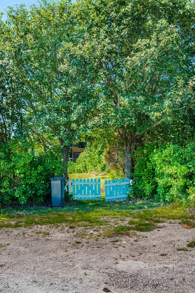 Vibrant colored fence — Stock Photo, Image