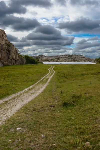 Denize giden yol