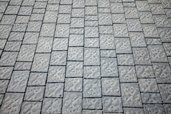 Değişik renklerde taş yontmalar, gündüz vakti yakın çekim. 