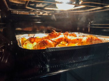 tavuk uyluk patates ile