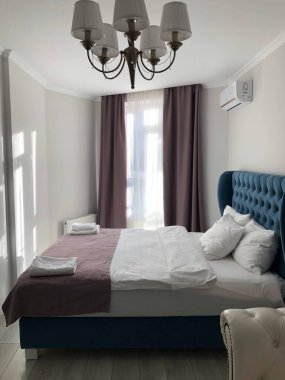 Otel odasının içi, lüks tasarım. 