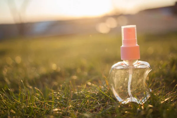 Spray Antiséptico Para Solución Alcohol Botella Higiénica Para Controlar Coronavirus —  Fotos de Stock