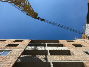 Site yapım aşamasında yeni evler ile oluşturma