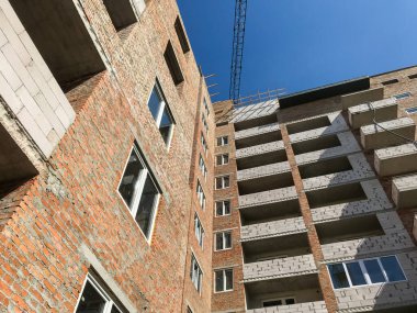 Site yapım aşamasında yeni evler ile oluşturma