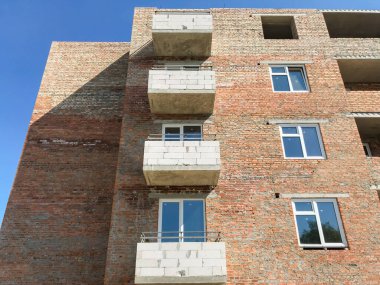 Site yapım aşamasında yeni evler ile oluşturma