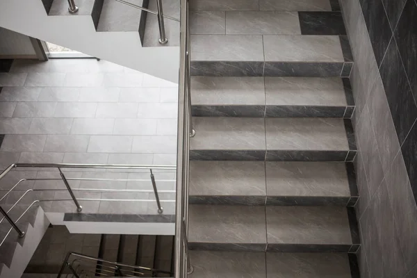 Современный Дизайн Перила Лестницы — стоковое фото