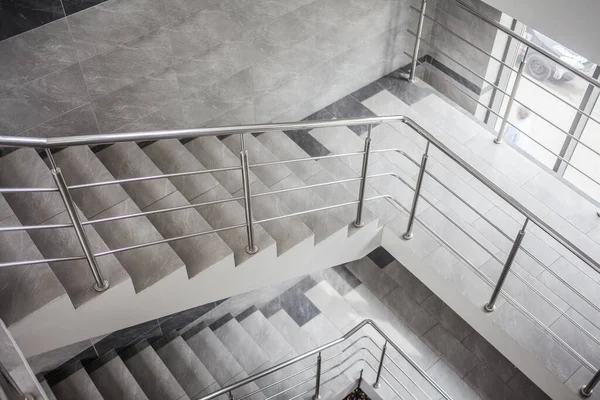 Современный Дизайн Перила Лестницы — стоковое фото