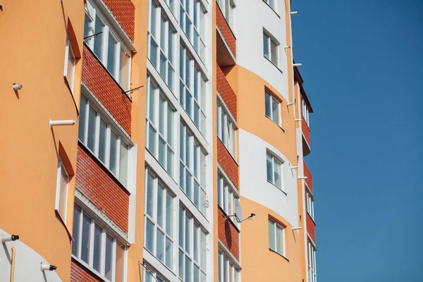 Moderni Condomini Nelle Giornate Sole Facciata Moderno Condominio — Foto Stock