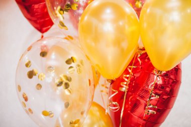 Renkli kalp balonları, sevgililer günü arkaplanı 