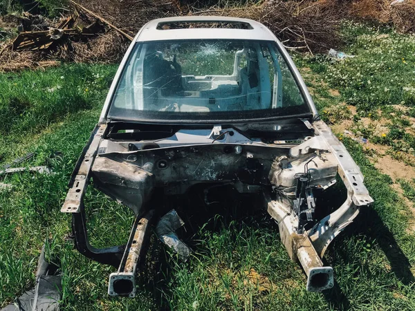 Reciclagem Carros Velhos Usados Destruídos Desmontagem Peças Estaleiros Sucata — Fotografia de Stock