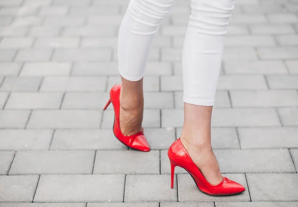 Woman Red High Heels Closeup Female Legs High Heels — Stock Photo, Image