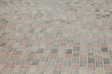 Değişik renklerde taş yontmalar, gündüz vakti yakın çekim. 