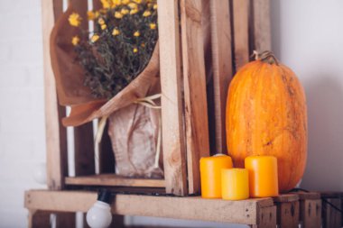 Oda güzel sonbahar süslemeleri