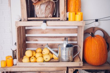 Oda güzel sonbahar süslemeleri