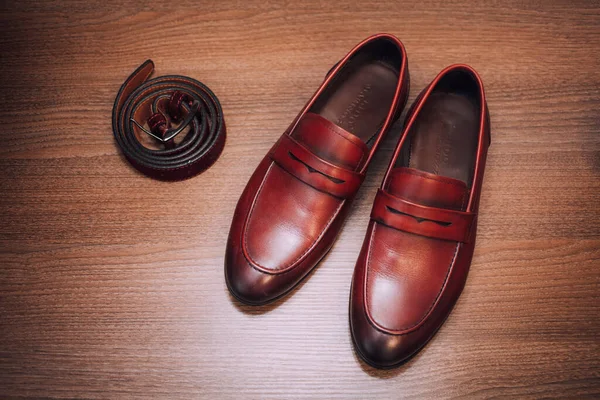 Groom Gathering Morning Men Classic Patent Leather Shoes Wedding Details —  Fotos de Stock