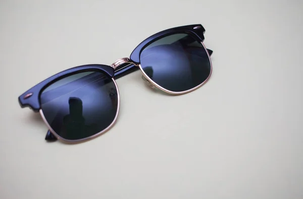 Sonnenbrille Isoliert Auf Weißem Hintergrund Nahaufnahme — Stockfoto