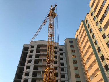 Site yapım aşamasında yeni evler ile oluşturma